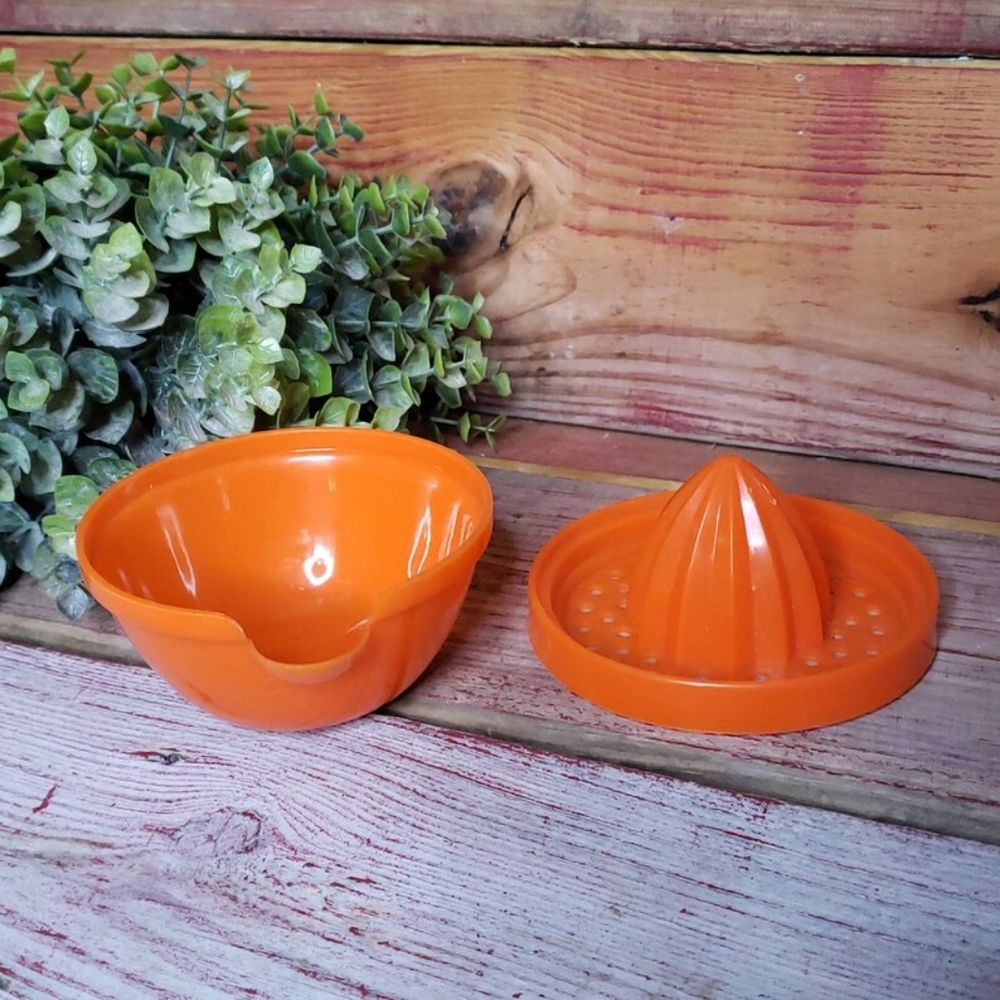🍊 Vintage Sunkist Orange Juicer - Picture 3 of 6